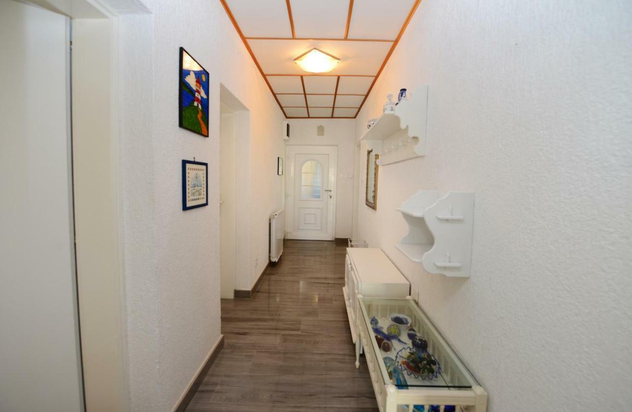 Apartments Nela Poreč Eksteriør bilde